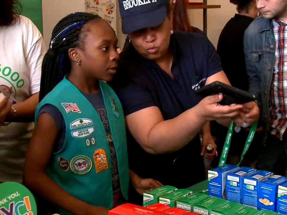 Homeless Girl Scout troop holds first-ever cookie sale Homeless Girl Scout troop holds first-ever cookie sale