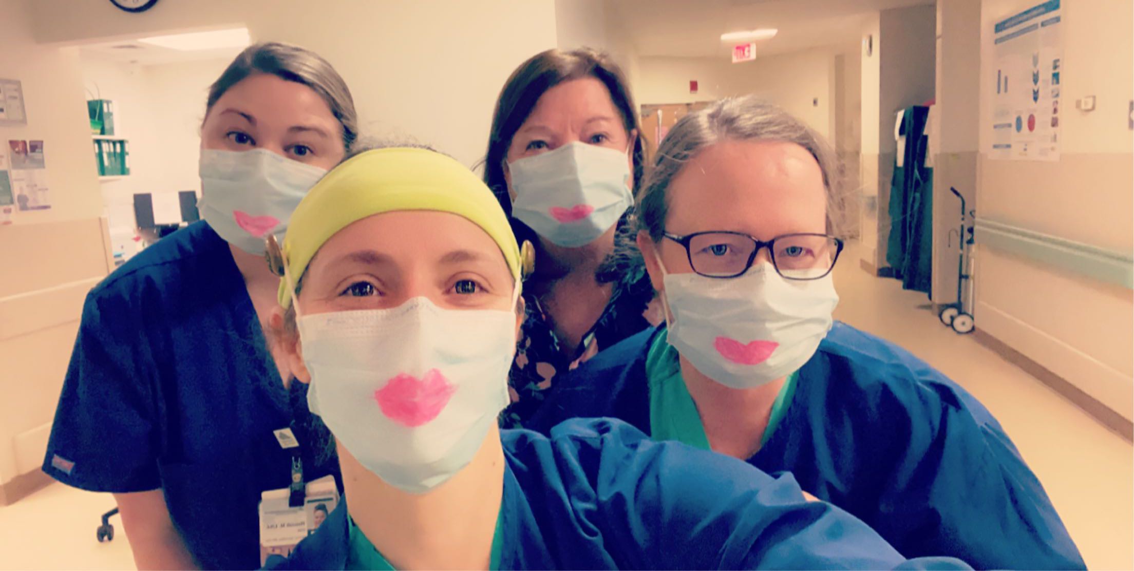 PHOTO: Danielle Fenn and her nurse co-workers at at Darmouth Hitchcock Medical Center in Lebanon, New Hampshire.