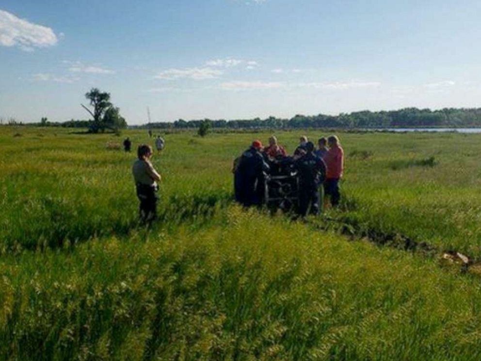 PHOTO: Police investigate the scene of a hot air balloon crash in Denver, Colo., June 20, 2021.