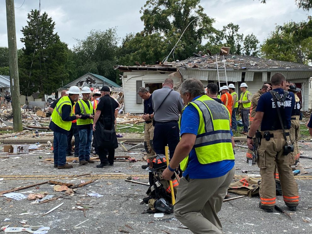 Photo: Damage to the area where homes were damaged following a house explosion with multiple agencies at the scene on August 10, 2022 in Evansville, Ind.
