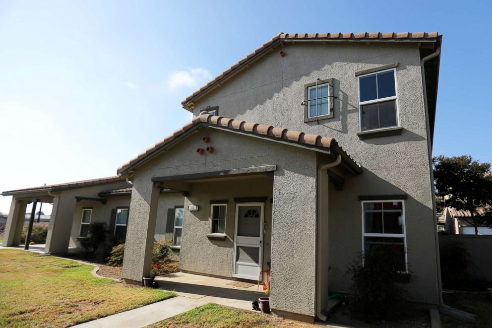 PHOTO: The base-provided home of Sharon Limon, her Marine husband and two children, is shown on Wire Mountain in Camp Pendleton, Calif., Oct. 18, 2017.