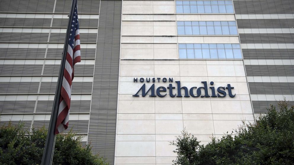 117 employees sue Houston Methodist hospital for requiring COVID-19 vaccine