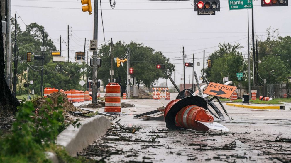 FIRST ALERT FORECAST: A slow-moving Nicholas set to dump several inches of  rain over SW Louisiana