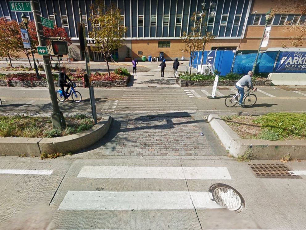 PHOTO: The driver in the Oct. 31, 2017 car attack in New York City was able to enter the bike path through an opening at Houston Street and the West Side Highway.