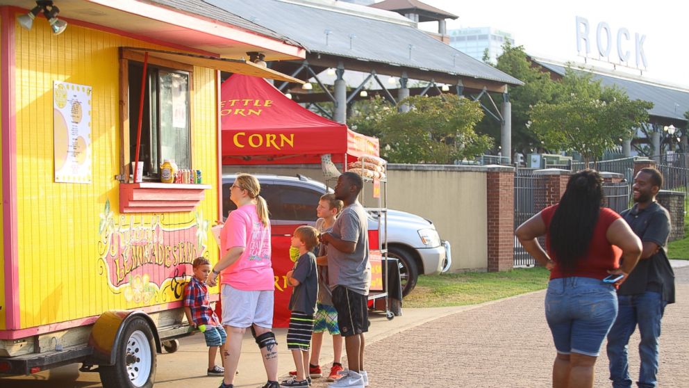 Meet The 7 Year Old Entrepreneur Running Her Own Food Truck