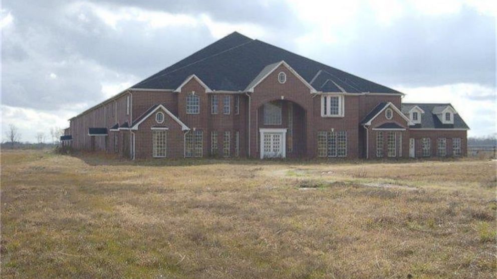 A 46-bedroom house is for sale in Manvel, Texas.
