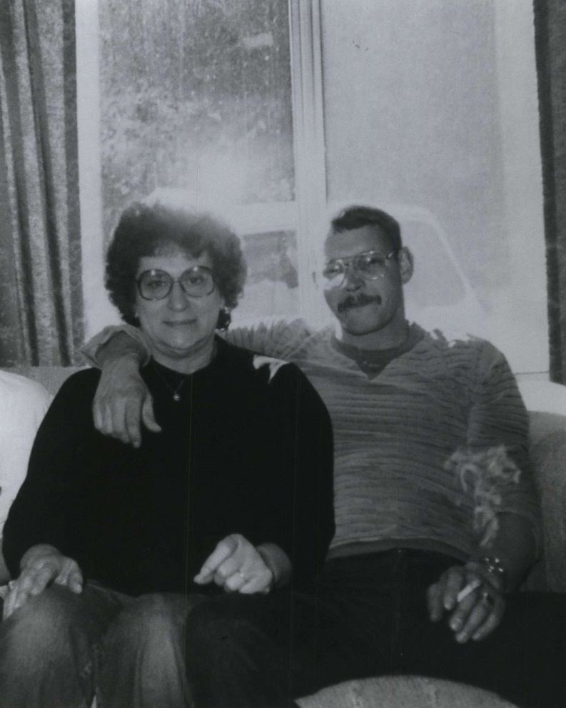 PHOTO: Laverne Pavlinac and John Sosnovske are seen here in this 1985 family photo.