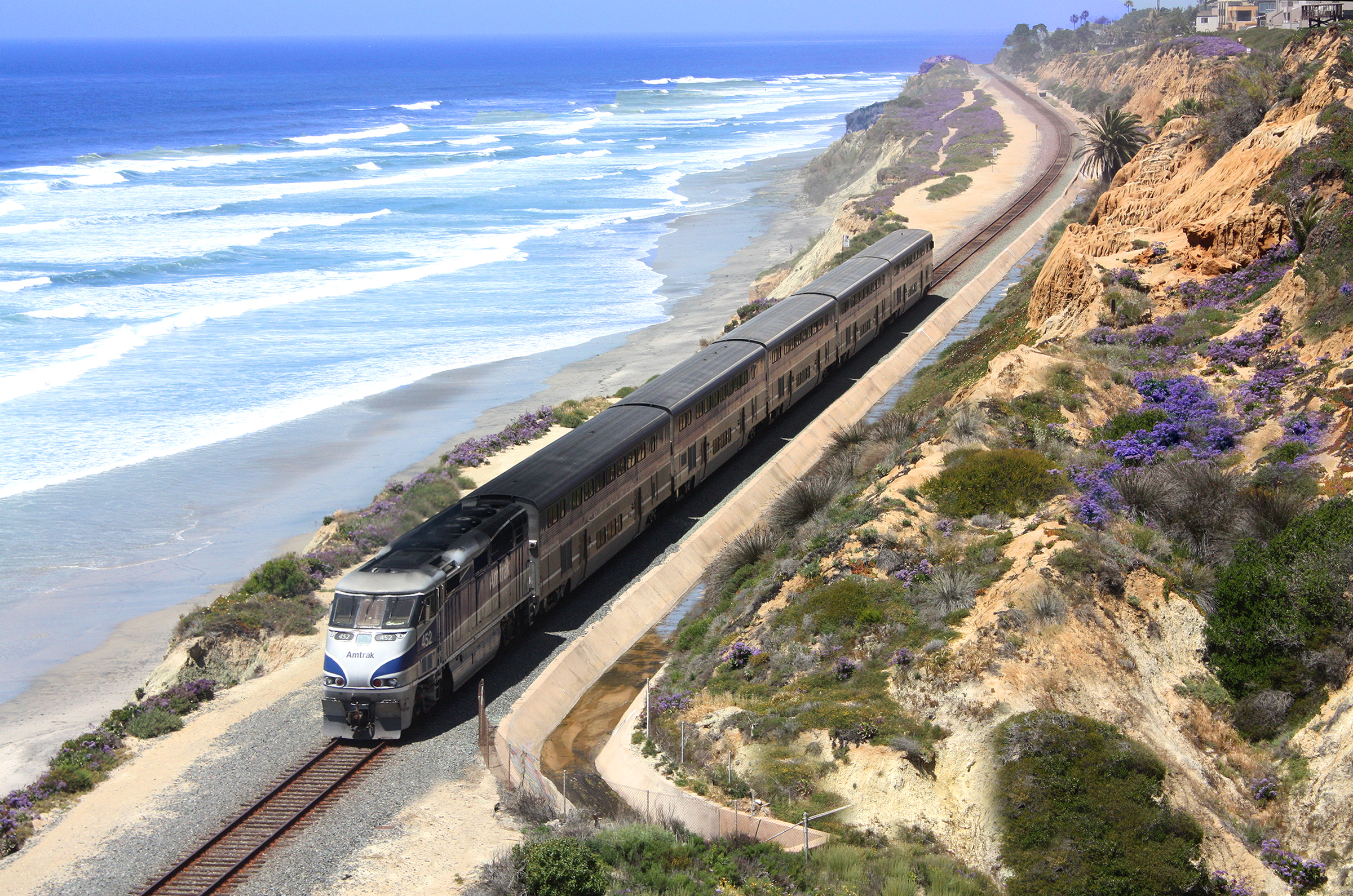 PHOTO: In this undated photo provided by Amtrak, the Pacific Surfliner travels along the coastline in Del Mar, California. 