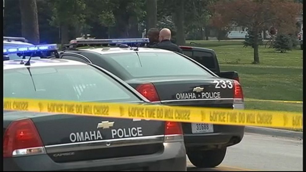 Police investigate a deadly shooting in Omaha, Nebraska, June 29, 2015.