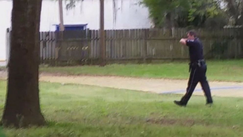 PHOTO: A sequence of images made from a bystander video shows Officer Michael Slager pursuing and then shooting Walter Scott in North Charleston, S.C. on April 4, 2015.