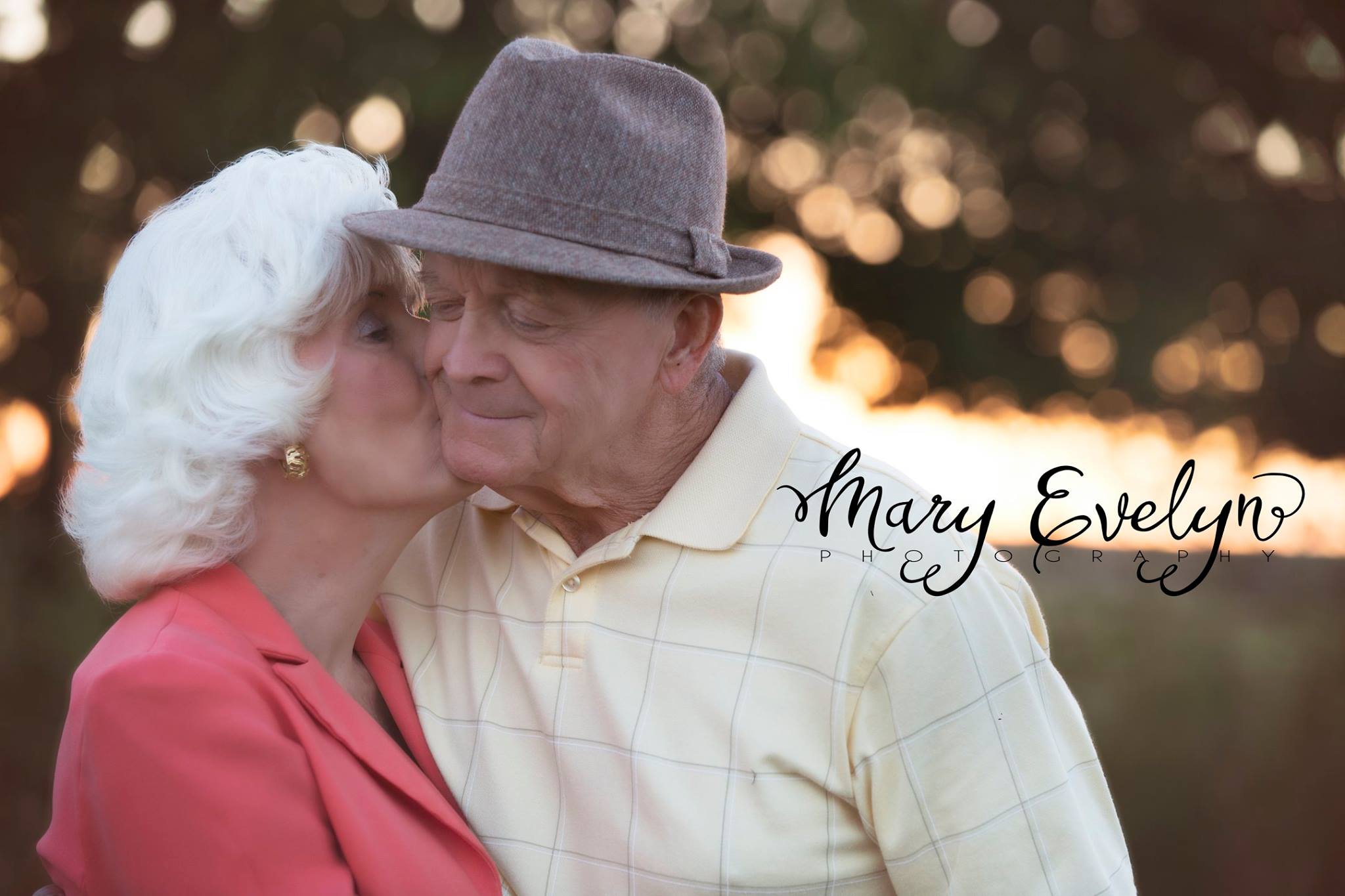 PHOTO: Clemma and Sterling Elmore have been married for 57 years, and a photo shoot of them that was inspired by the film "The Notebook" has been going viral.