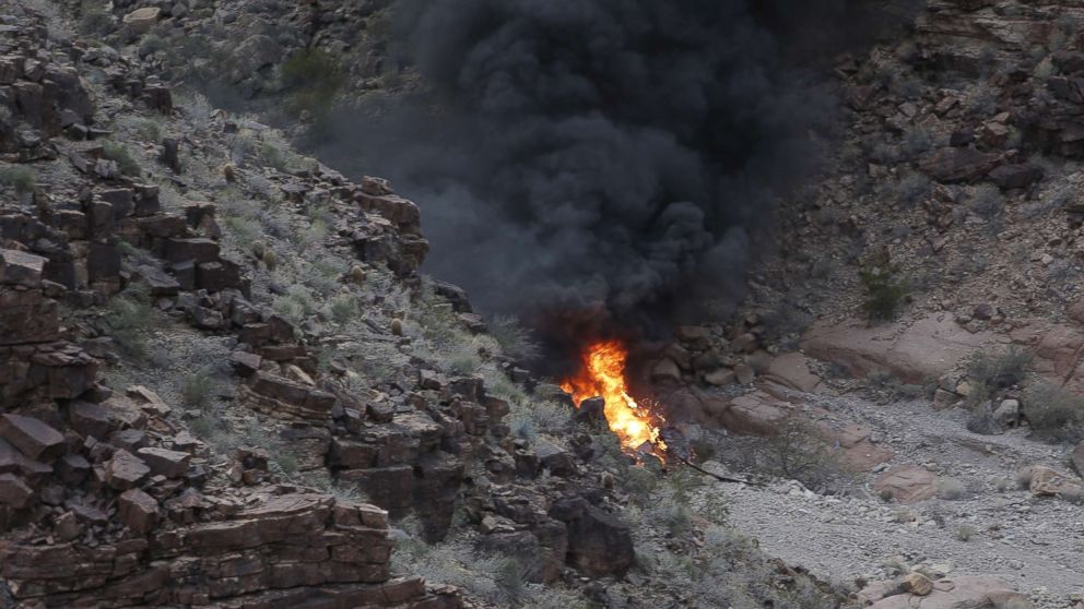 Witness describes seeing survivor walk out of flames from Grand Canyon