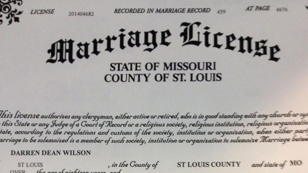 PHOTO: Darren Wilson and his girlfriend obtained a marriage license in late October, more than two months after he was put on leave for fatally shooting a teenager.