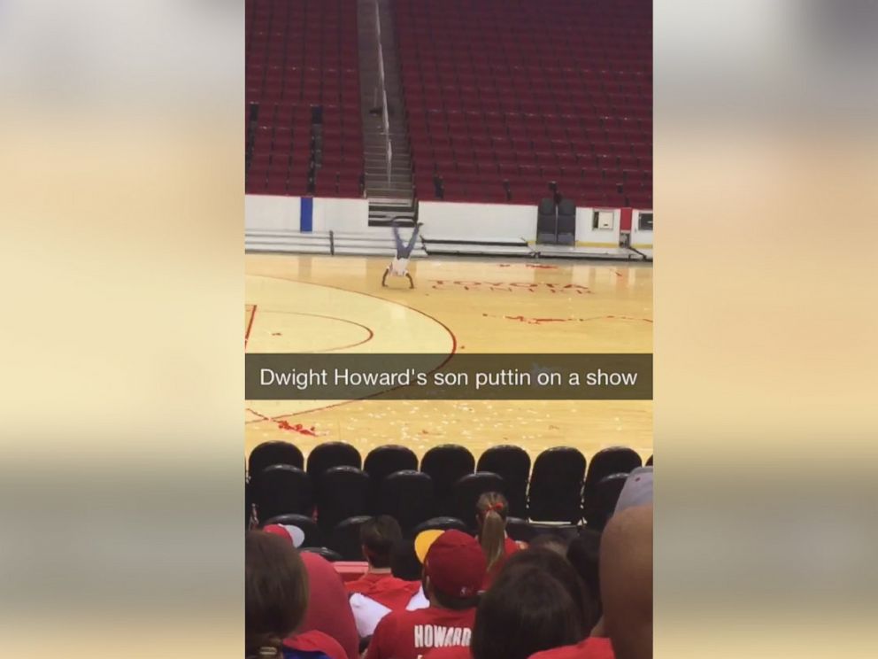 PHOTO: Fans were kept occupied by Houston Rockets star Dwight Howard’s son who took center court and showed that basketball skills run in the family.