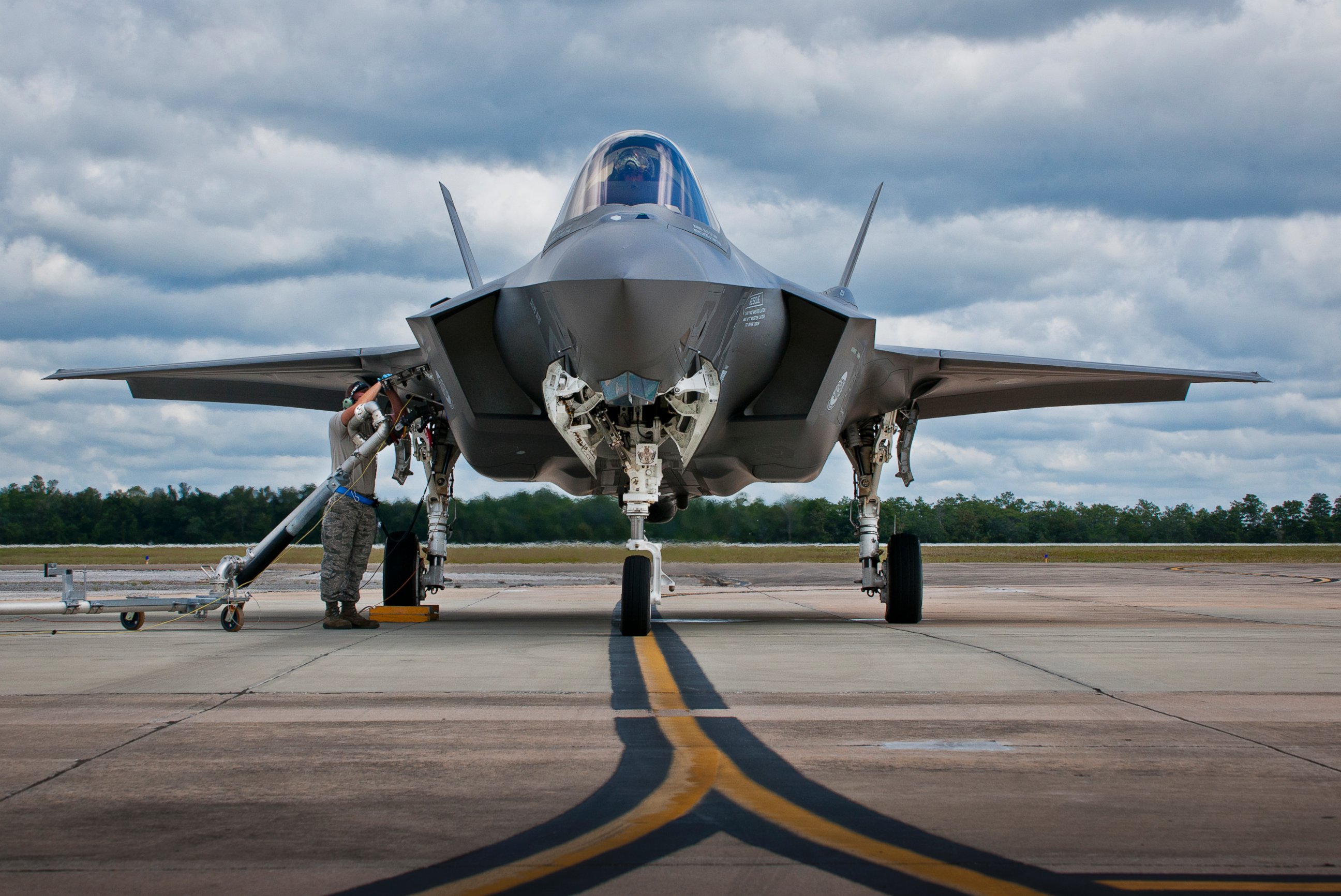 PHOTO: An F-35A Lightning II is refueled on Sept. 26, 2014 at Eglin Air Force Base, Fla. 