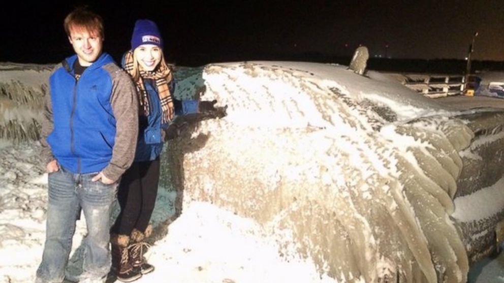 Lake Erie Ice Car Freed From Its Frozen Shell Abc News