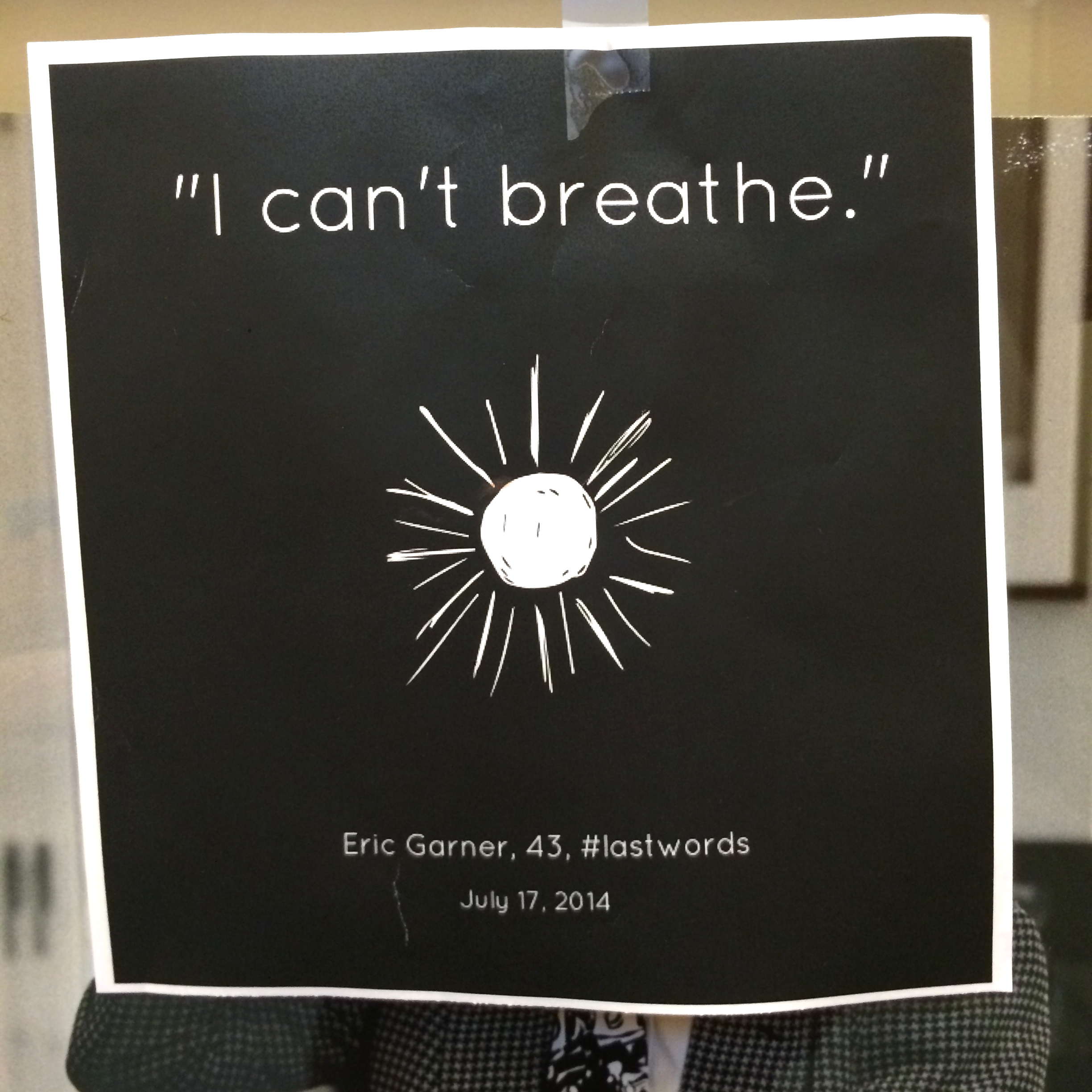 PHOTO: A piece of a paper posted on a professor's portrait in the halls of Harvard Law School, Cambridge, Mass., that reads "I can't breathe." 