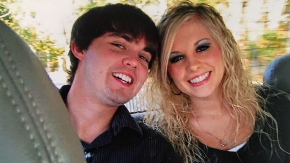 Holly Bobo's brother, who saw her being abducted, and parents recall day  she vanished - ABC News