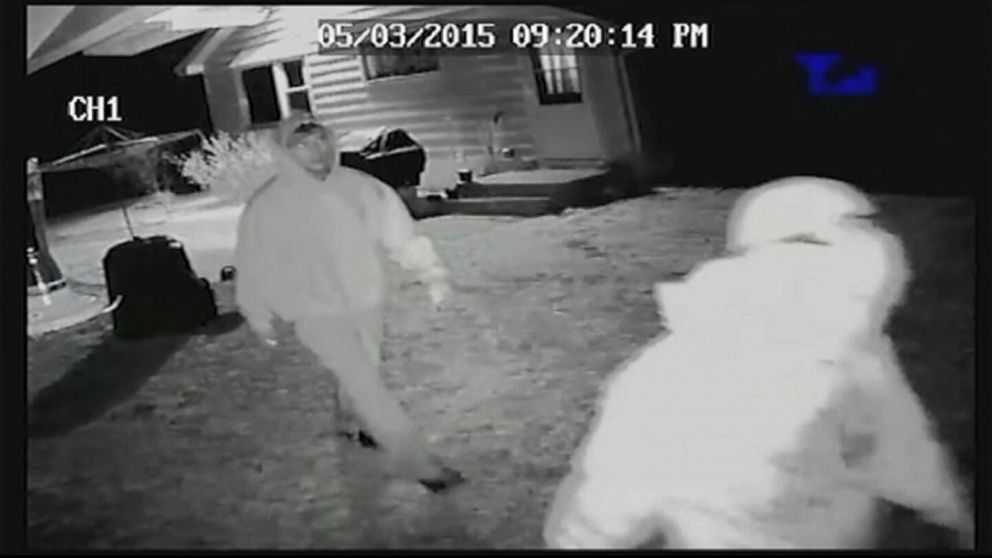 New Hampshire Home Invaders Caught On Camera Ambushing Woman Abc News 