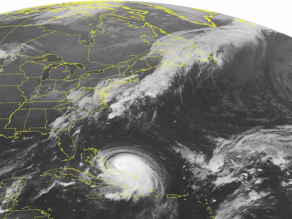 PHOTO: This NOAA satellite image taken Thursday, Oct. 1, 2015, at 12:45 AM EDT shows a cold front pushing off of the Eastern Seaboard.