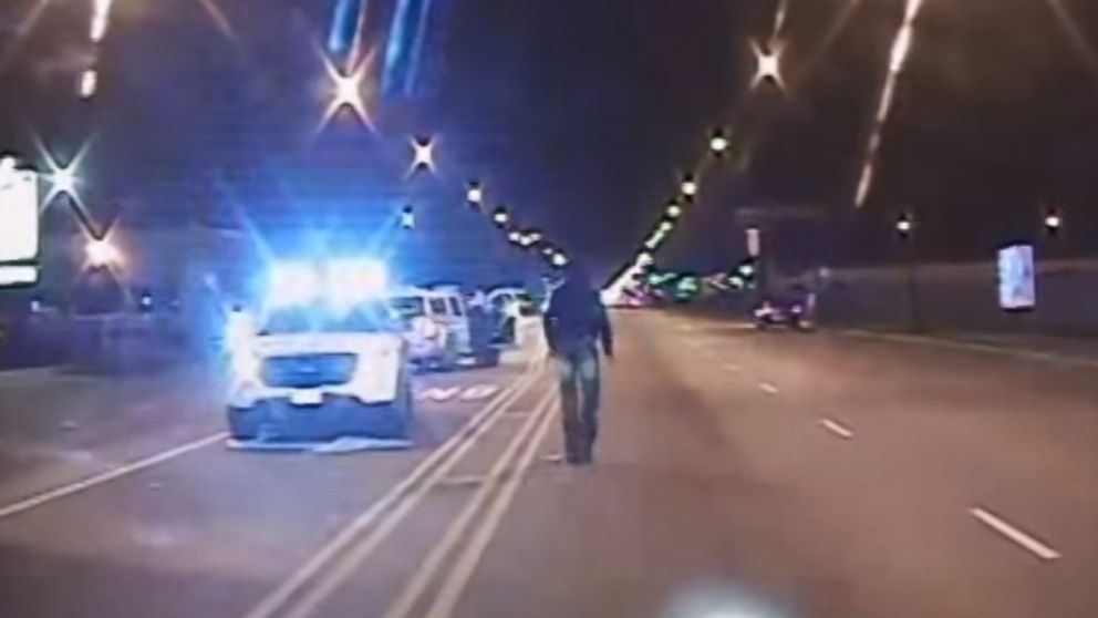 PHOTO: Chicago police released dash cam footage of the fatal Oct. 20, 2014 shooting of Laquan McDonald on Nov. 24, 2015.