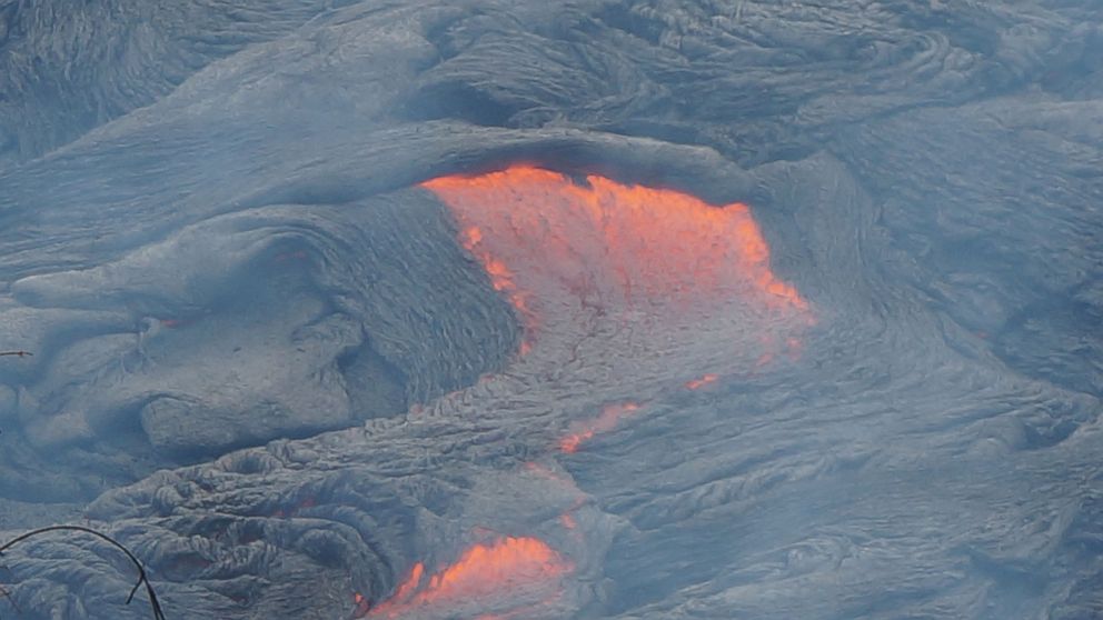 PHOTO: The lava flow from Kilauea volcano in Hawaii has advanced more than five football fields in the last 48 hours.