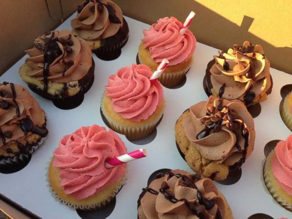 PHOTO: A neighbor of Lebron James in Bath, Ohio posted this photo to Twitter on July 23, 2014 with the caption, "S/o to @KingJames for sending everyone in our neighborhood cupcakes for all the Decision 2.0 traffic. What a guy."