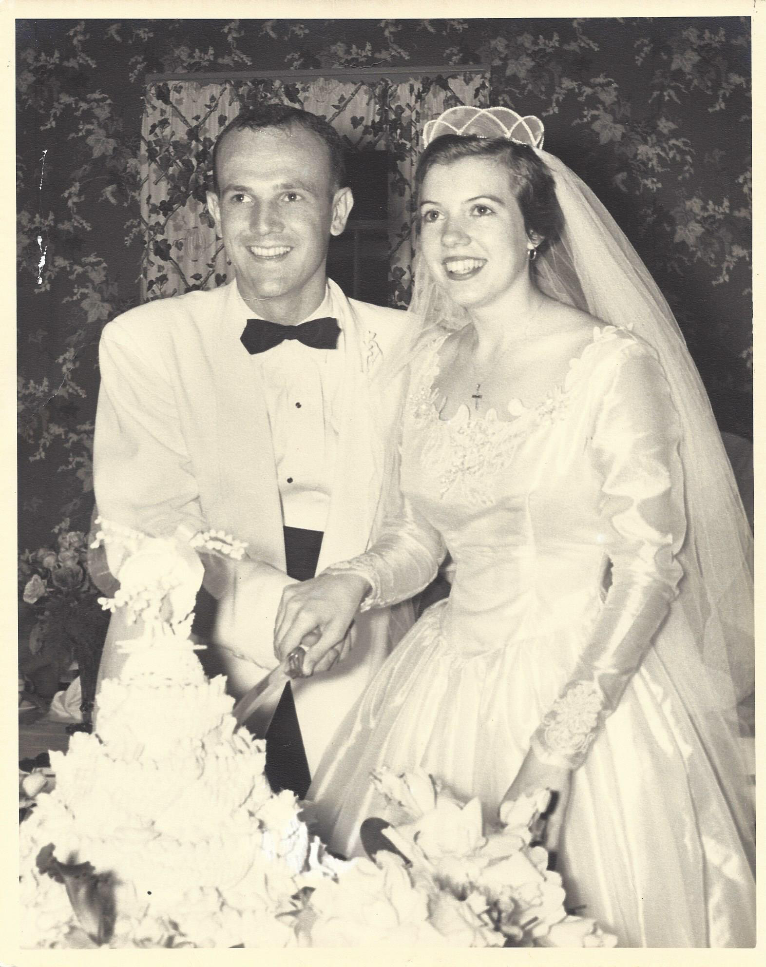 PHOTO: Ann and Ken Fredericks got married in Aug. 19, 1955, and to celebrate each of their 60 years of marriage, the eat a piece of wedding cake -- their original wedding cake.