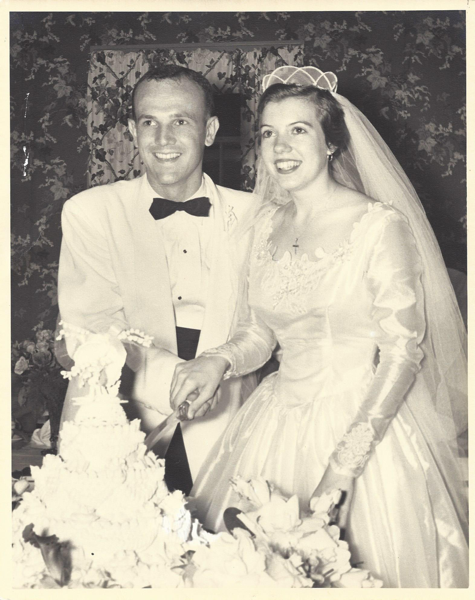 Couple Eats Original Wedding Cake to Celebrate Each of 60 Years ...