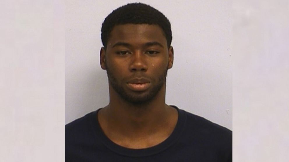 PHOTO: The Austin Police Department released this booking photo of Meechaiel Khalil Criner, 17, on April 8, 2016.