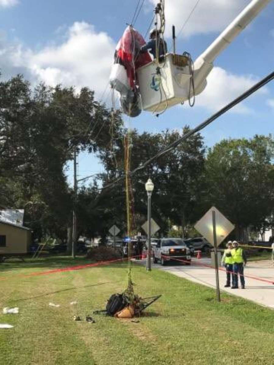 PHOTO: A paraglider slammed into power lines carrying 7,200 volts of electricity on Sept. 26, 2017 in St. Petersburg, Florida, knocking out electricity to about 40 homes. 