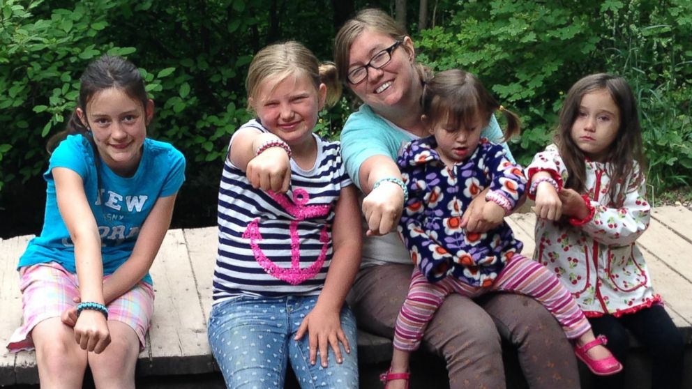 PHOTO: Utah mom Carly Kerby with her four daughters in June 2014. 