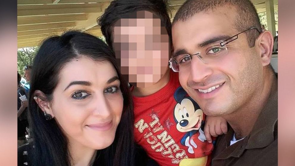 PHOTO: Orlando shooting suspect Omar Mateen is pictured with his wife, Noor Zahi Salman, and their son in an undated Facebook photo.
