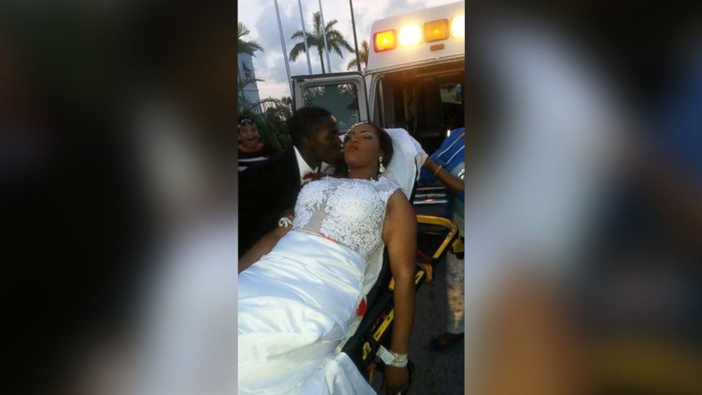 Ashvonn Russell, 16, won "Best Entrance" for her prom on June 13, 2015 in the Abaco Islands in the Bahamas for her "Sleeping Beauty"-style arrival.