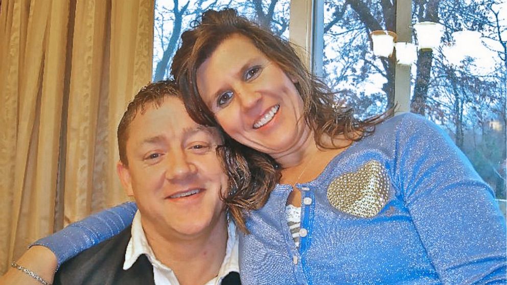 On March 31, 2010, Randy Stone was found shot and killed in his insurance office. Police later learned that his wife Teresa, right, was involved with their Pastor, David Love.