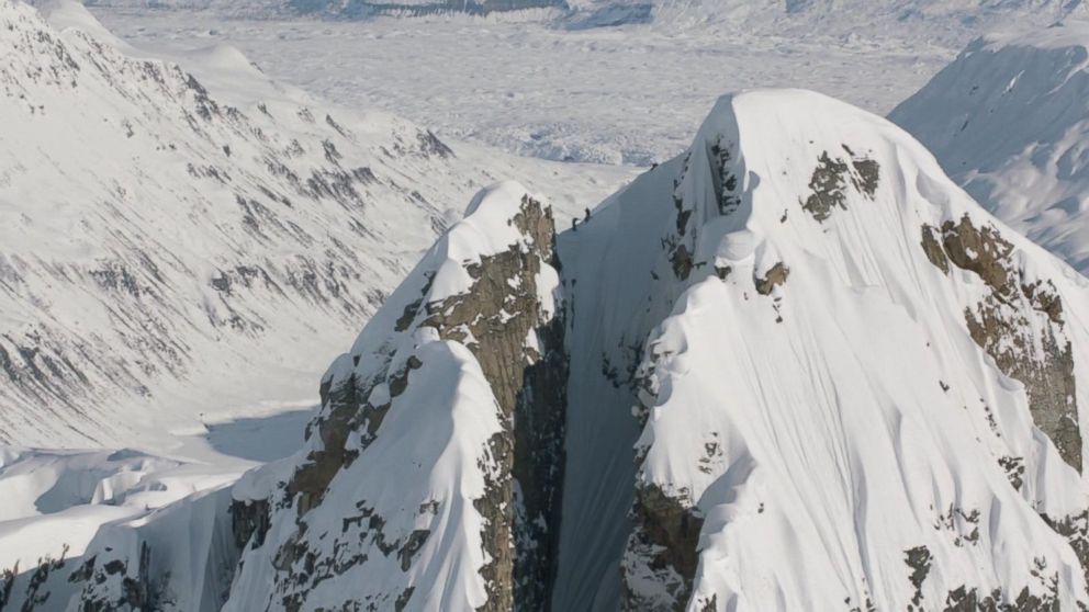 Video shows Cody Townsend completing a run through a vertical chute in Alaska's Tordrillo mountain range.
