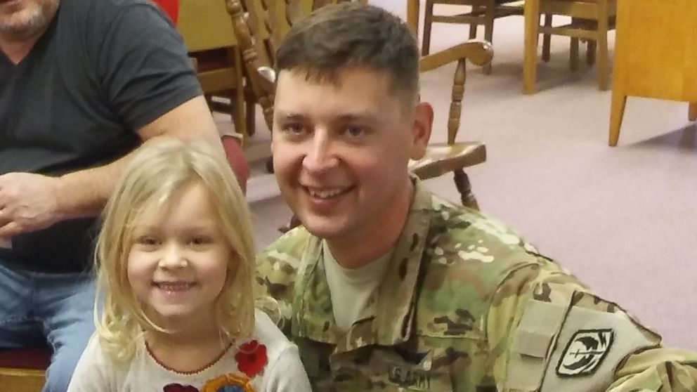 Deployed Military Dad Surprises Daughter for Christmas - ABC News