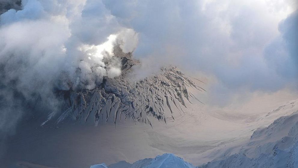 Where a Volcano Eruption Like Japan's Mount Ontake Is Mostly Likely in ...