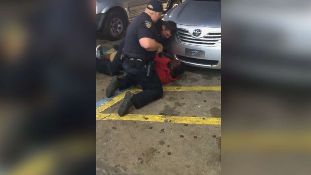 PHOTO: Video shows the fatal shooting of Alton Sterling during a confrontation with police officers outside the store in Baton Rouge, Louisiana.