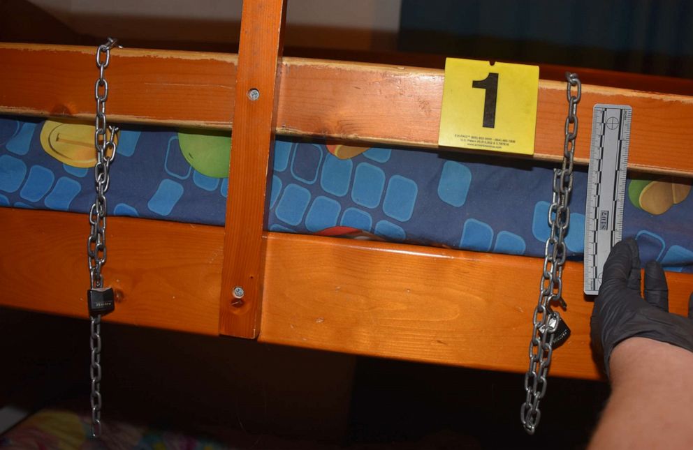 PHOTO: Authorities found chains attached to a children's bed inside David and Louise Turpin's California home during their 2018 search.