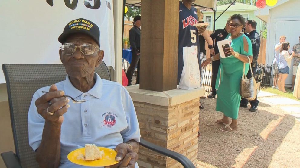 PHOTO: Richard Overton is pictured celebrating his 109th birthday. 