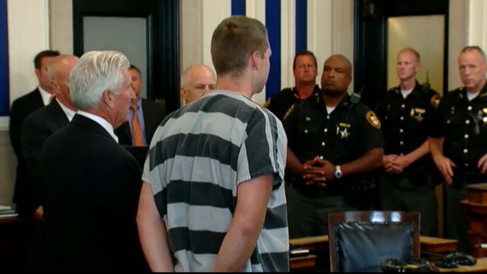 PHOTO: Ray Tensing  pleaded not guilty to charges of murder and involuntary manslaughter in the death of Samuel DuBose. Bond was set at $1 million.