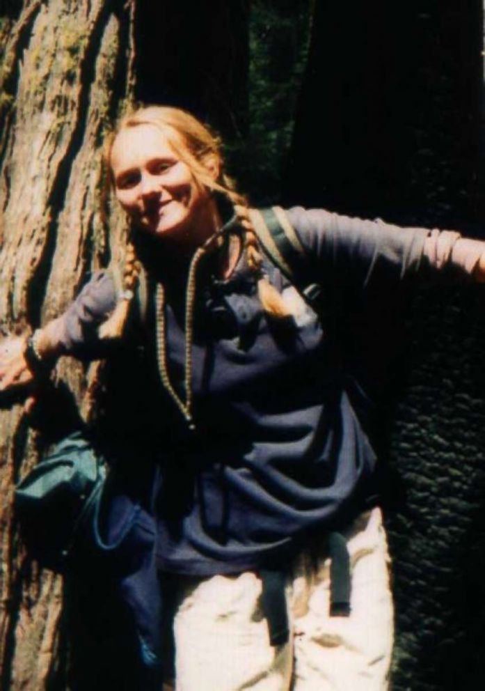 On July 21, 1999, 26-year-old Joie Armstrong, a park naturalist, was packing for a trip to join friends. She was later killed by Cary Stayner, a worker at Cedar Lodge outside of Yosemite National Park.