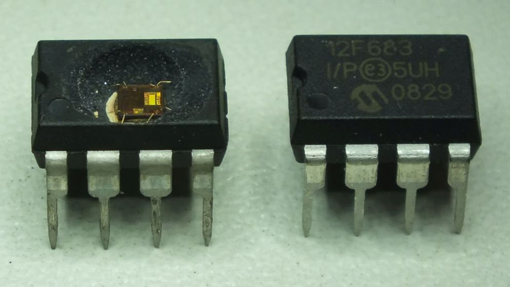 PHOTO: A normal chip (right) and a chip after being de-capped (left).