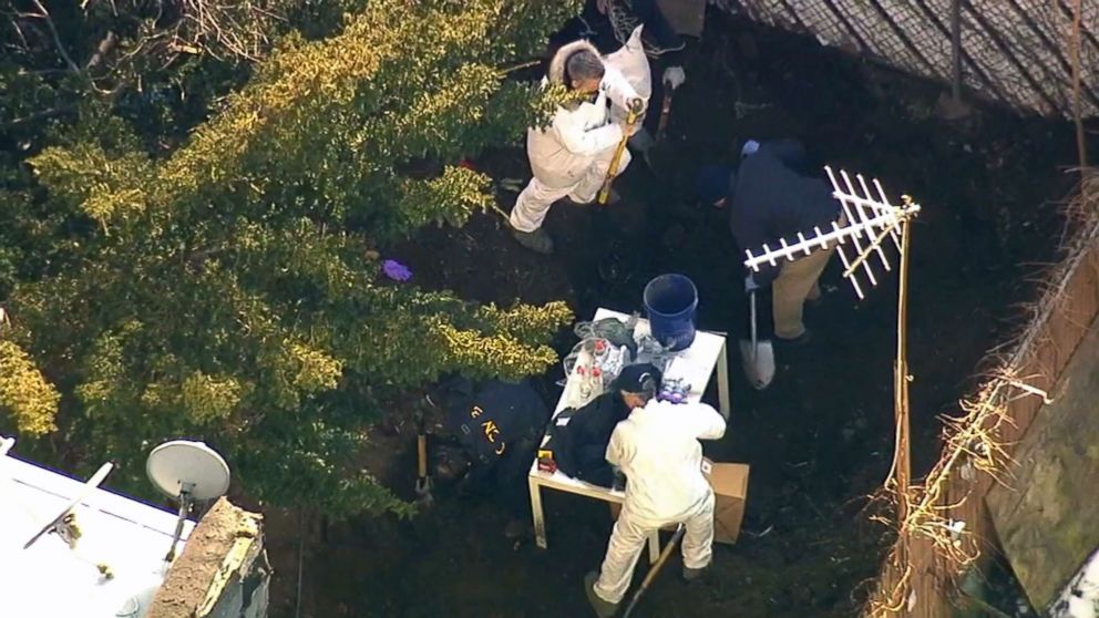 PHOTO: Human remains were uncovered in a Queens, N.Y., backyard, March 12, 2019.