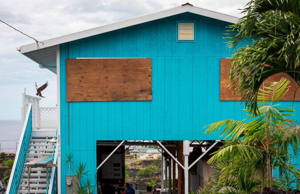 PHOTO: A home is seen borded up before the arrival of Hurricane Lane in Miloli'i, Hawaii, Aug. 23, 2018. 