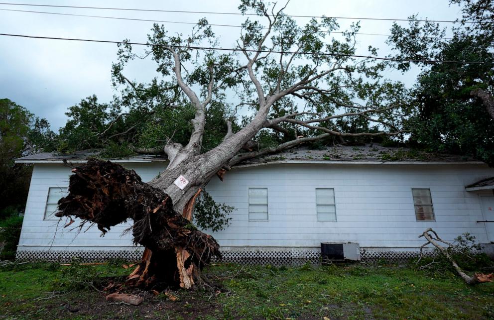 Hurricane Beryl Tracker: Texas death toll rises to 6, over 2 million without power