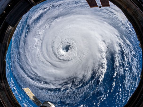 HURRICANE FLORENCE FROM THE INTERNATIONAL SPACE STATION 8X10 NASA PHOTO RT227 