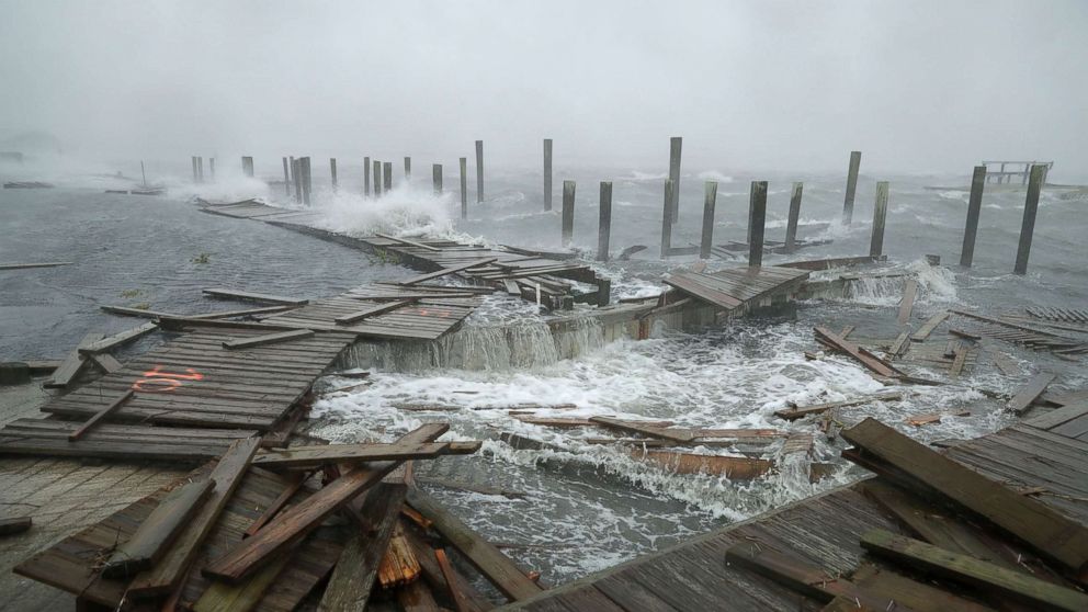 Florence by the numbers: More than a dozen dead, hundreds of thousands without power   