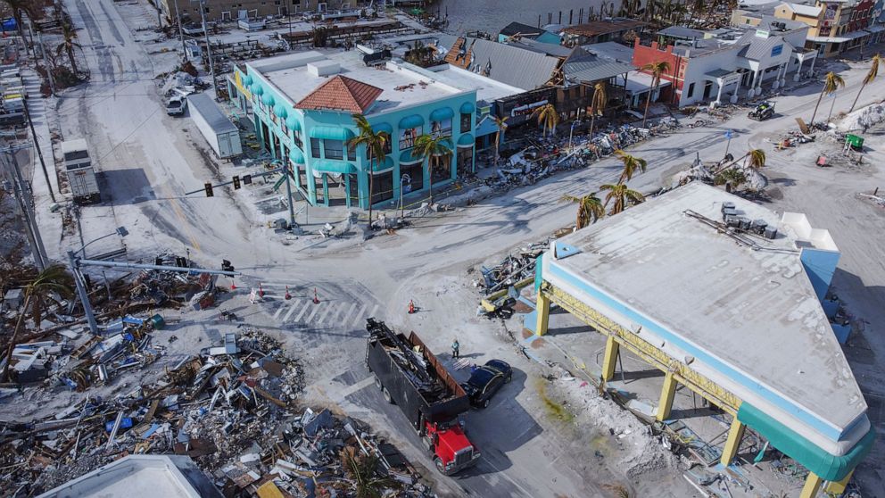 PHOTO: Recovery efforts are underway in Fort Myers Beach, Fla., Oct. 15, 2022.